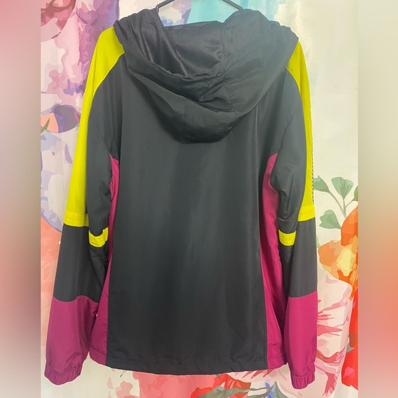 Urban Outfitters 90s Colourblock Windbreaker - Picture 3 of 16